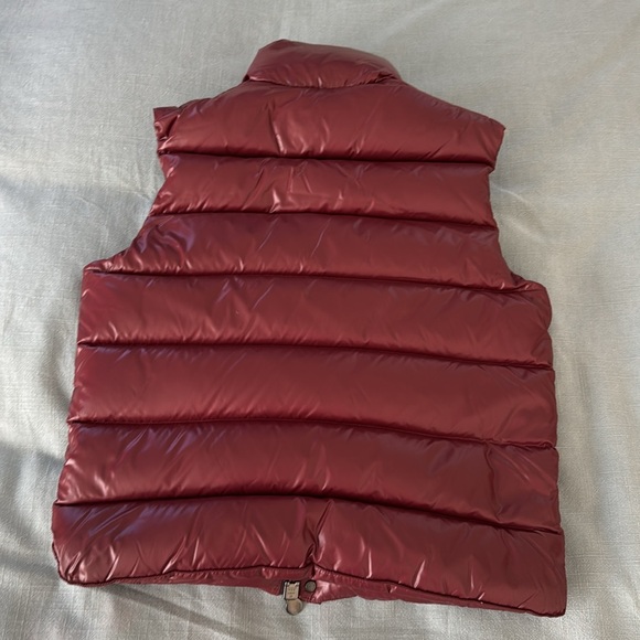 Moncler Tibb Down Vest - Picture 4 of 11